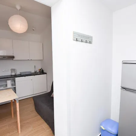 Nina Apartman
