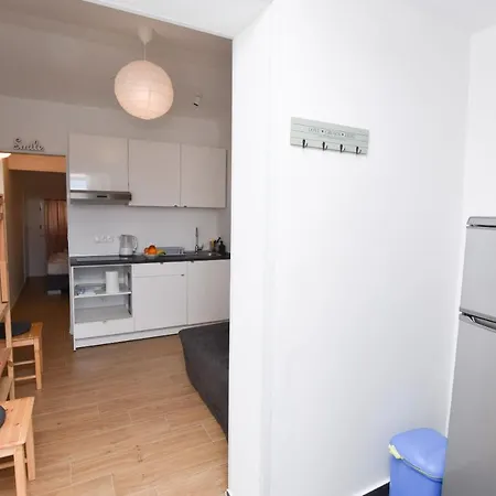 Nina Apartman *